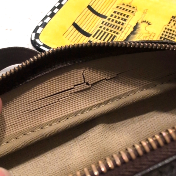 Louis Vuitton GM Bag - Picture 8 of 13